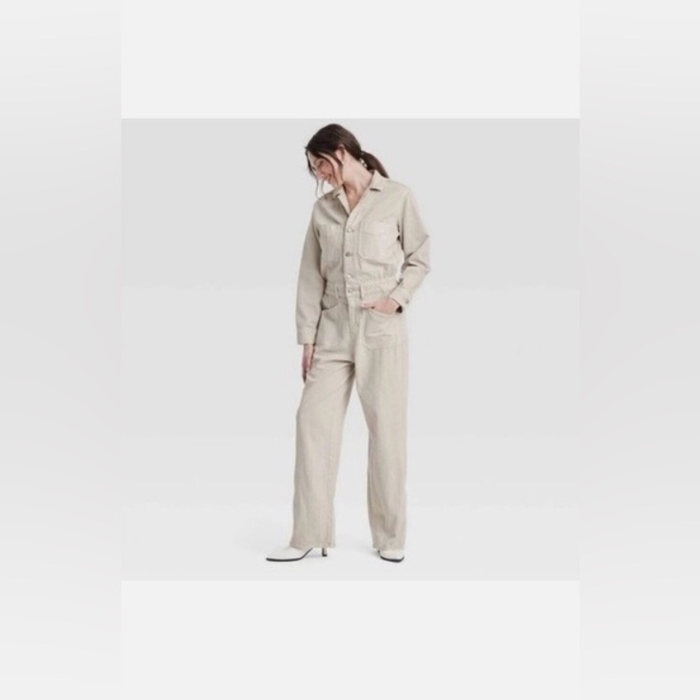 NWT Universal Thread CreaM Color Jumpsuit Size 16